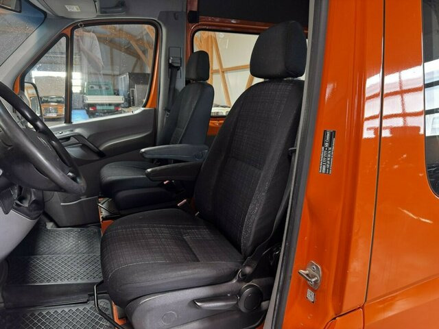 MERCEDES-BENZ Sprinter 316 CDI 4x4 Allrad 5-Sitzer... - Цельнометаллический фургон: фото 5 MERCEDES-BENZ Sprinter 316 CDI 4x4 Allrad 5-Sitzer... - Цельнометаллический фургон: фото 5