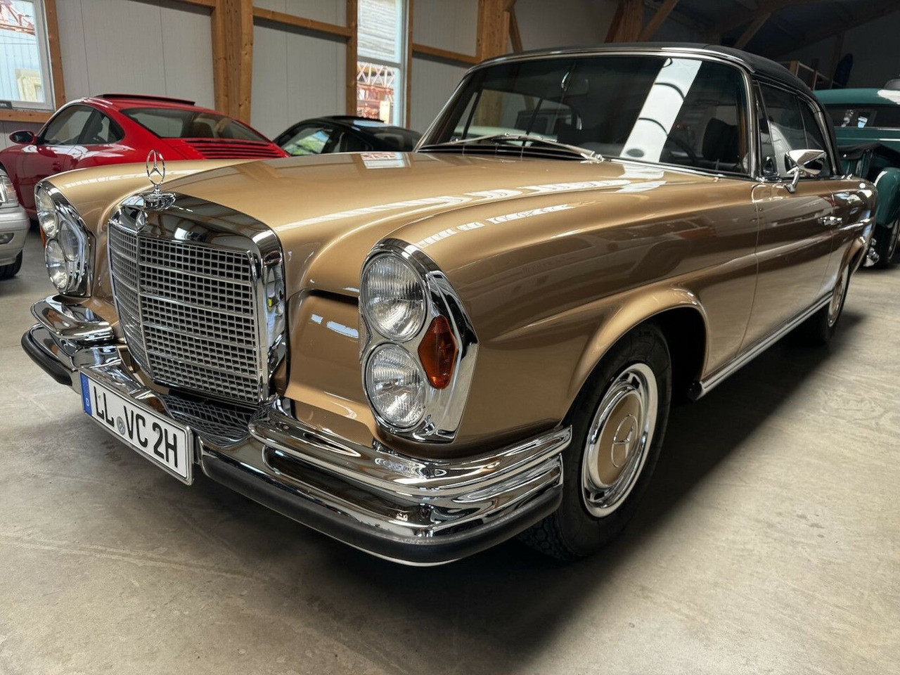 Mercedes-Benz 280 SE Cabrio W111 BRABUS-Classic Restauration - Легковой автомобиль: фото 3 Mercedes-Benz 280 SE Cabrio W111 BRABUS-Classic Restauration - Легковой автомобиль: фото 3