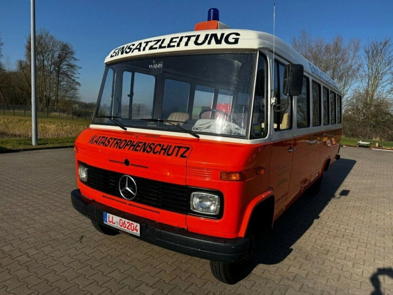 Mercedes-Benz O 309D Breitmaul Bus - Кастенваген: фото 3 Mercedes-Benz O 309D Breitmaul Bus - Кастенваген: фото 3