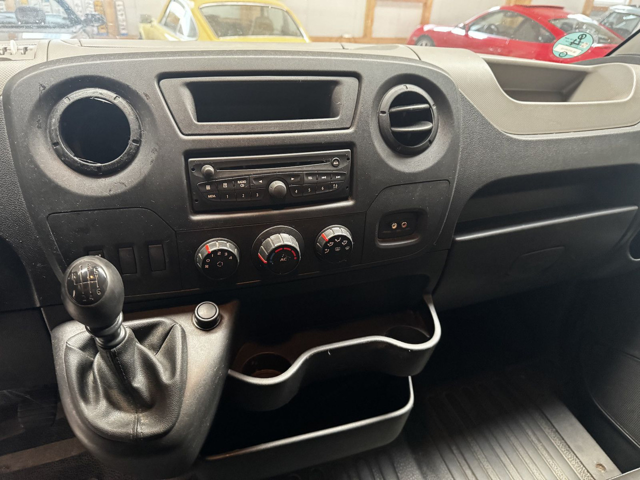 Тентованный фургон Renault Master 2.3 HDI L2 Pritsche Plane: фото 14