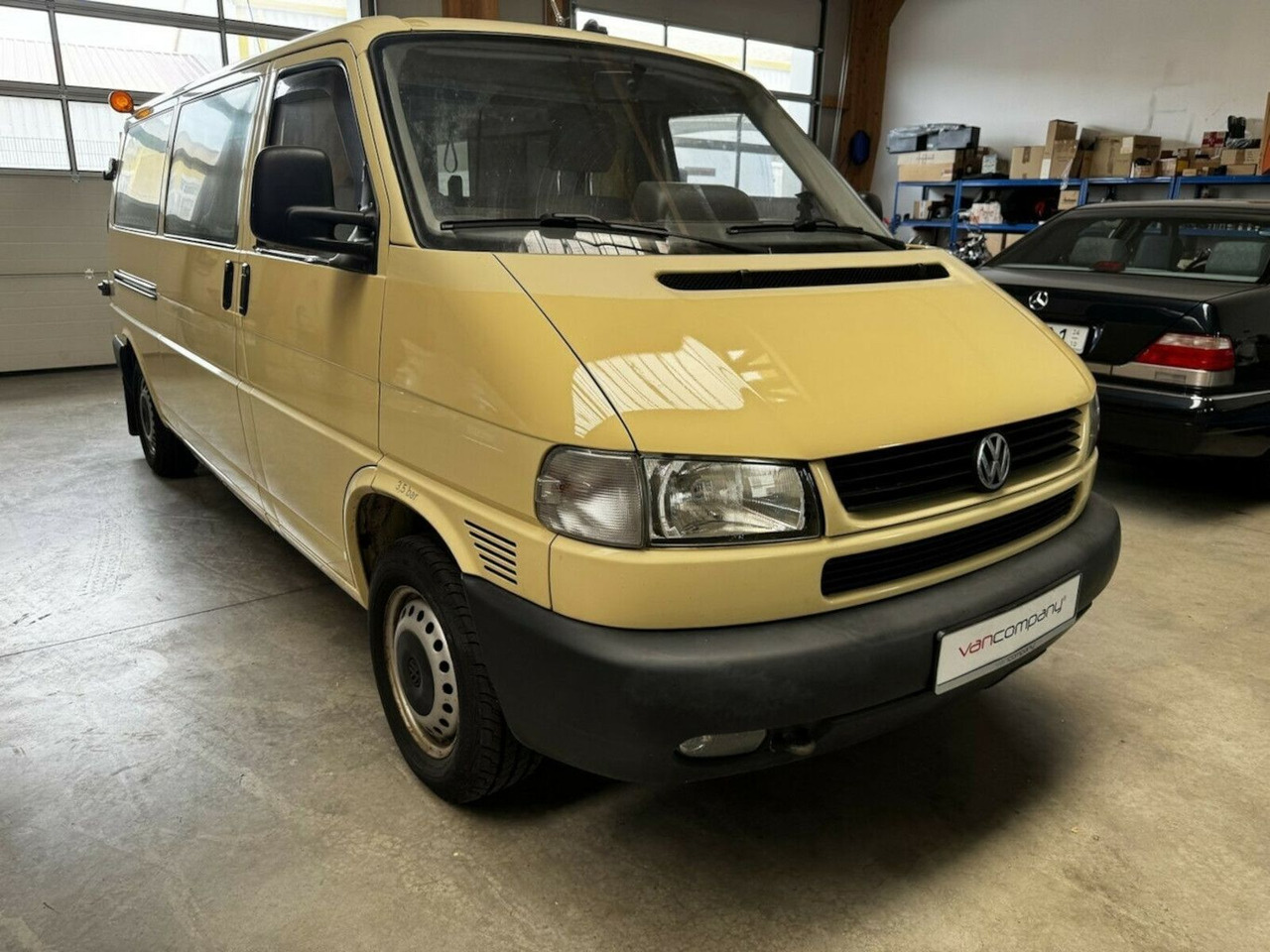 Volkswagen T4 2.5 TDI Syncro 4x4 lang 1. Hand! - Кастенваген: фото 3 Volkswagen T4 2.5 TDI Syncro 4x4 lang 1. Hand! - Кастенваген: фото 3