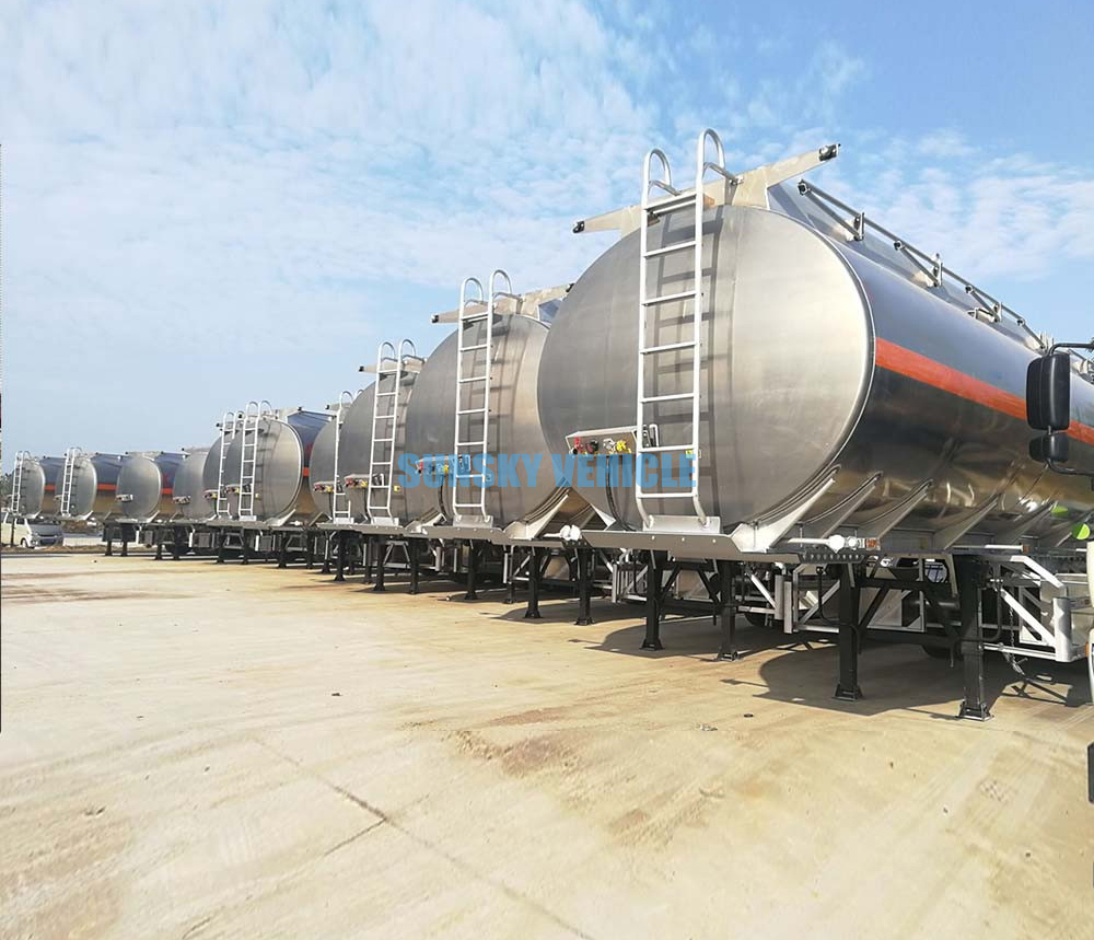 SUNSKY Fuel Tank Trailer - Полуприцеп-цистерна: фото 4 SUNSKY Fuel Tank Trailer - Полуприцеп-цистерна: фото 4