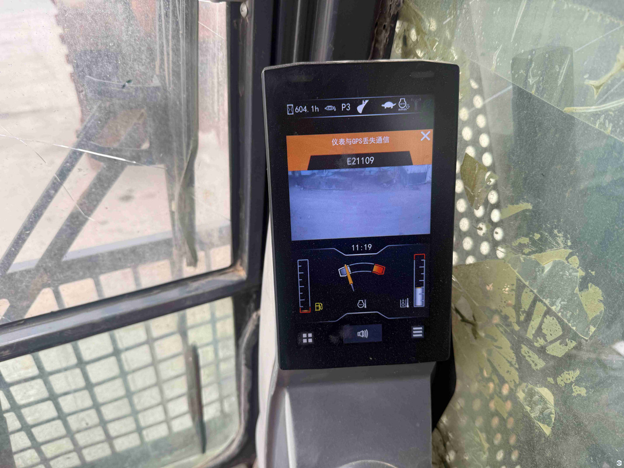 XCMG 2021 used XE690DK 69ton hydraulic heavy excavator price - Гусеничный экскаватор: фото 3 XCMG 2021 used XE690DK 69ton hydraulic heavy excavator price - Гусеничный экскаватор: фото 3