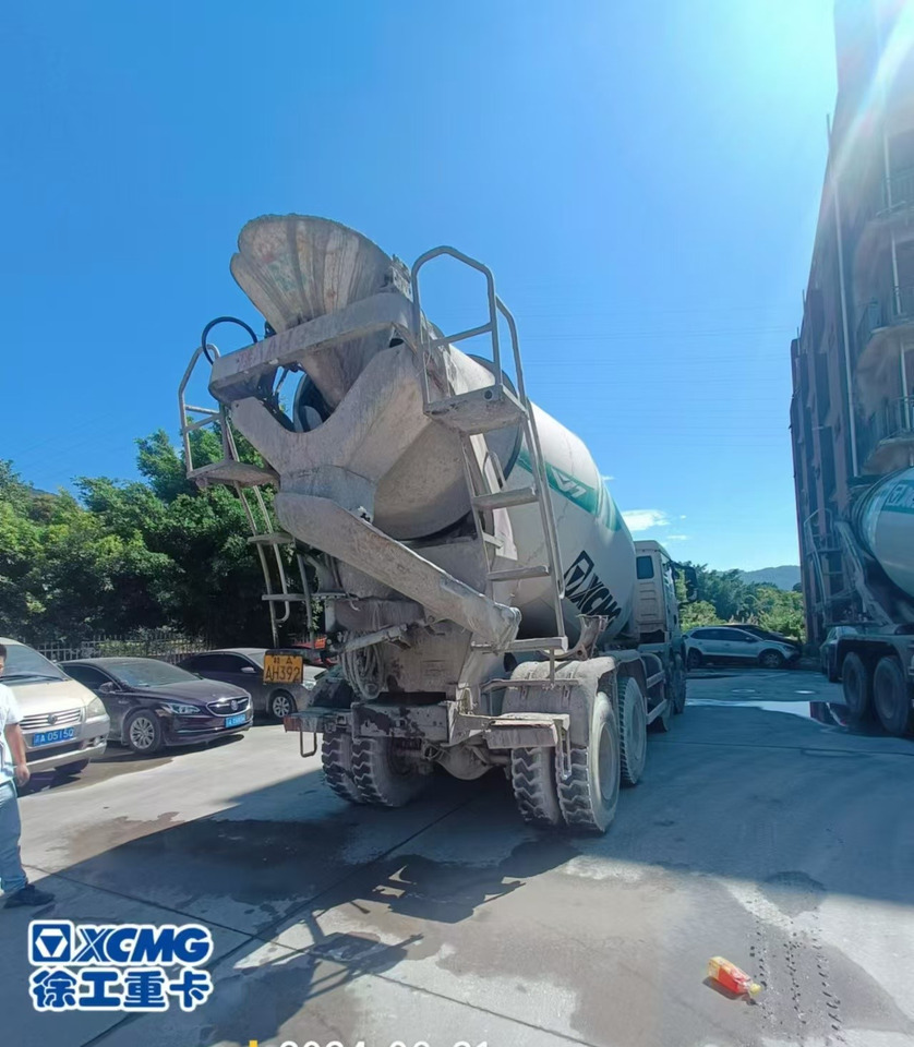 XCMG Official 12cbm Concrete Mixer Drum G4804D Used Mobile Concrete Mixers Truck For Sale - Автобетоносмеситель: фото 3 XCMG Official 12cbm Concrete Mixer Drum G4804D Used Mobile Concrete Mixers Truck For Sale - Автобетоносмеситель: фото 3