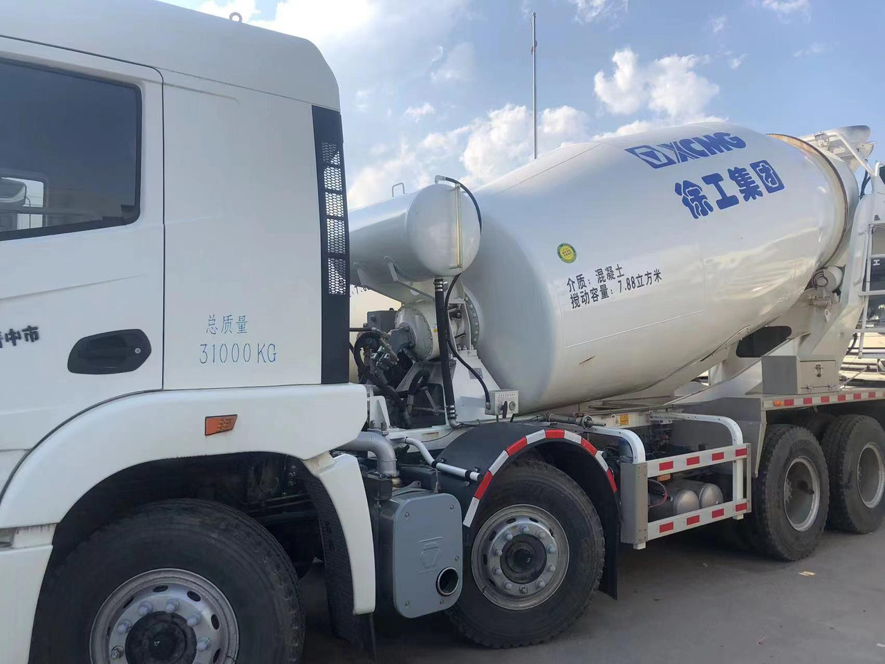 XCMG Official G12V Used Cement Mixer Truck Second Hand Diesel Concrete Mixer Truck - Автобетоносмеситель: фото 2 XCMG Official G12V Used Cement Mixer Truck Second Hand Diesel Concrete Mixer Truck - Автобетоносмеситель: фото 2