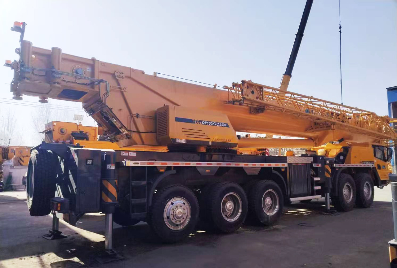 XCMG Official Second Hand 100 Ton Truck Crane QY100K7C_1 Mobile Crane Price - Мобильный кран: фото 4 XCMG Official Second Hand 100 Ton Truck Crane QY100K7C_1 Mobile Crane Price - Мобильный кран: фото 4