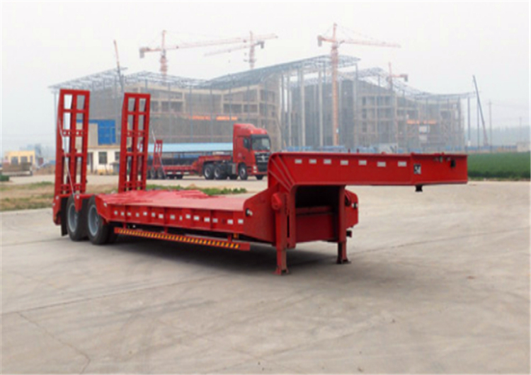 XCMG Official Semi Trailer XLXZ9400TDP 3 Axles Lowbed Trailer for Sale - Низкорамный полуприцеп: фото 3 XCMG Official Semi Trailer XLXZ9400TDP 3 Axles Lowbed Trailer for Sale - Низкорамный полуприцеп: фото 3