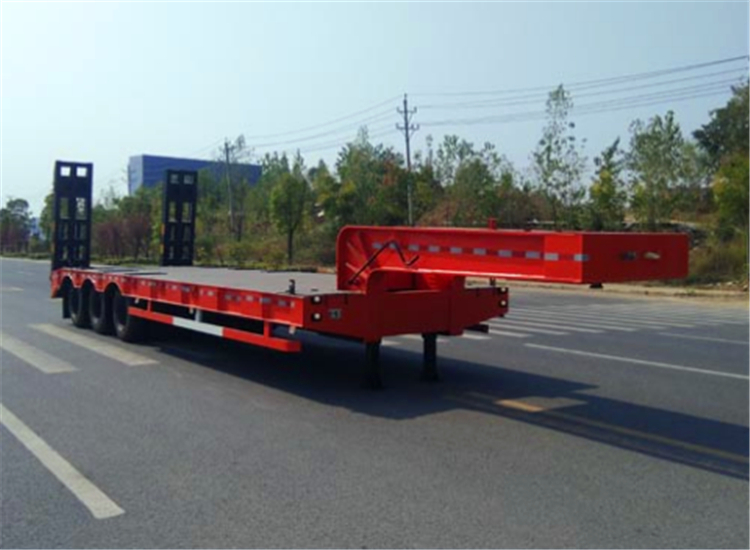 XCMG Official Semi Trailer XLXZ9400TDP 3 Axles Lowbed Trailer for Sale - Низкорамный полуприцеп: фото 5 XCMG Official Semi Trailer XLXZ9400TDP 3 Axles Lowbed Trailer for Sale - Низкорамный полуприцеп: фото 5