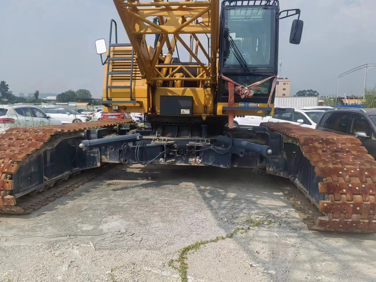 XCMG Official Used 100 Ton Mobile Crane XGC100A Hydraulic Lattice Boom Crawler Crane For Sale - Гусеничный кран: фото 4 XCMG Official Used 100 Ton Mobile Crane XGC100A Hydraulic Lattice Boom Crawler Crane For Sale - Гусеничный кран: фото 4