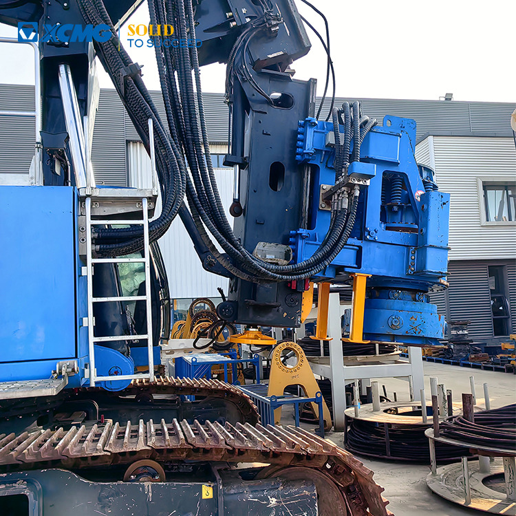 XCMG Official Used rotary drilling rig XR240E 80m Hydraulic Piling Rig Machine For Sale - Буровая машина: фото 1 XCMG Official Used rotary drilling rig XR240E 80m Hydraulic Piling Rig Machine For Sale - Буровая машина: фото 1