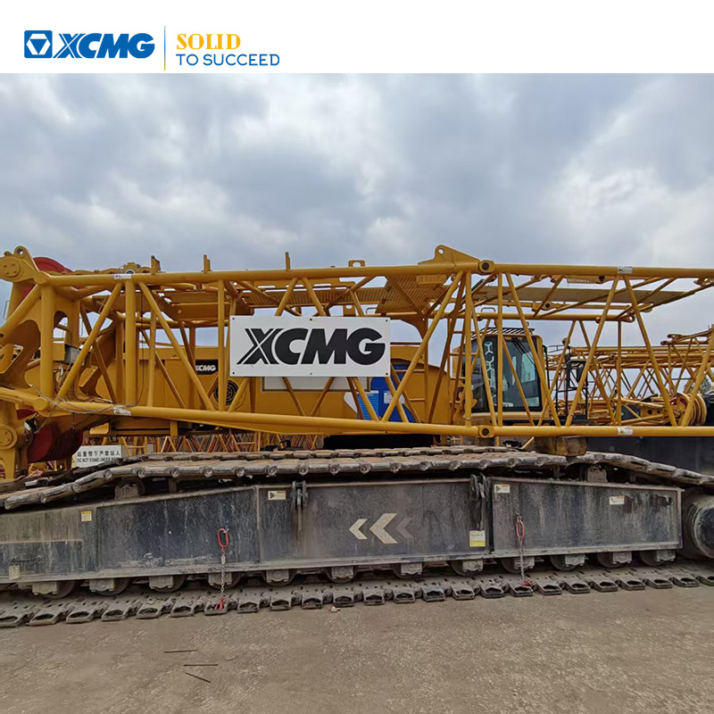 XCMG XLC200M small middle 200ton used crawler crane 2023 for sale - Гусеничный кран: фото 1 XCMG XLC200M small middle 200ton used crawler crane 2023 for sale - Гусеничный кран: фото 1