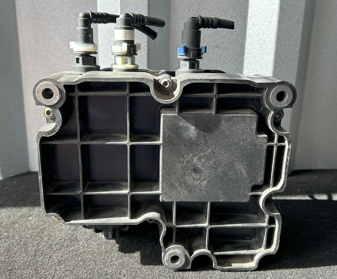 DAF CF EURO 6 DENOXTRONIX 2.2 ADBLUE PUMP - Глушитель/ Выхлопная система для Грузовиков: фото 2 DAF CF EURO 6 DENOXTRONIX 2.2 ADBLUE PUMP - Глушитель/ Выхлопная система для Грузовиков: фото 2