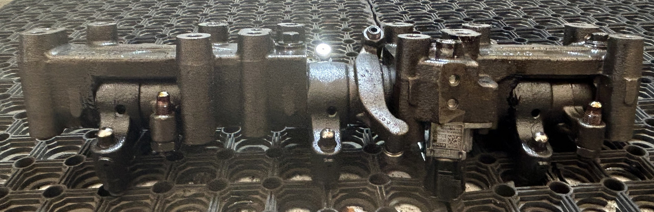 DAF VALVE LEVER ARMS KEYBOARD MX XF 480 - Клапан: фото 3 DAF VALVE LEVER ARMS KEYBOARD MX XF 480 - Клапан: фото 3