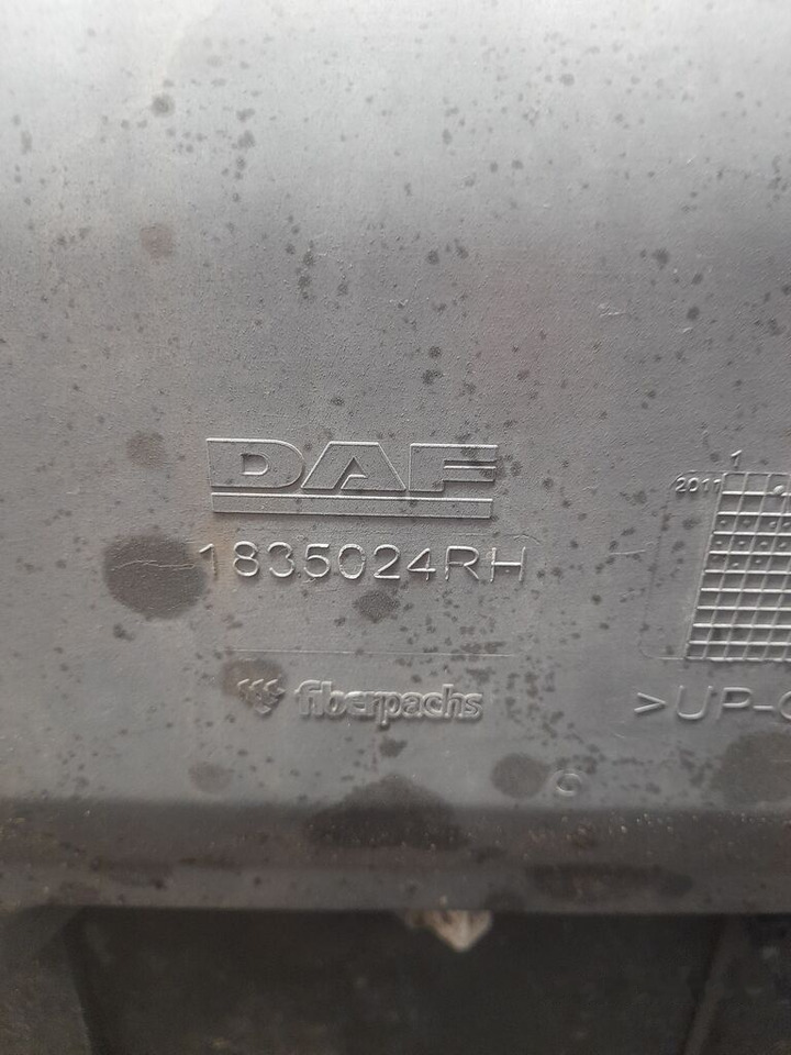 DAF XF 106 1835024 RH DAF - Боковая подножка для Грузовиков: фото 3 DAF XF 106 1835024 RH DAF - Боковая подножка для Грузовиков: фото 3