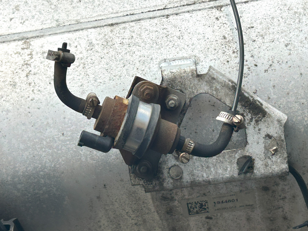 DAF XF 106 480 845L 2327x675x620 - Топливный бак для Грузовиков: фото 4 DAF XF 106 480 845L 2327x675x620 - Топливный бак для Грузовиков: фото 4