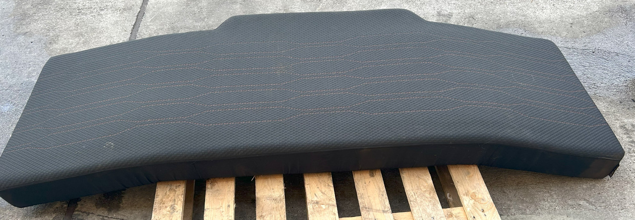 DAF XF 106 480 MATTRESS LOWER BED COMFORT - Кабина и интерьер: фото 2 DAF XF 106 480 MATTRESS LOWER BED COMFORT - Кабина и интерьер: фото 2