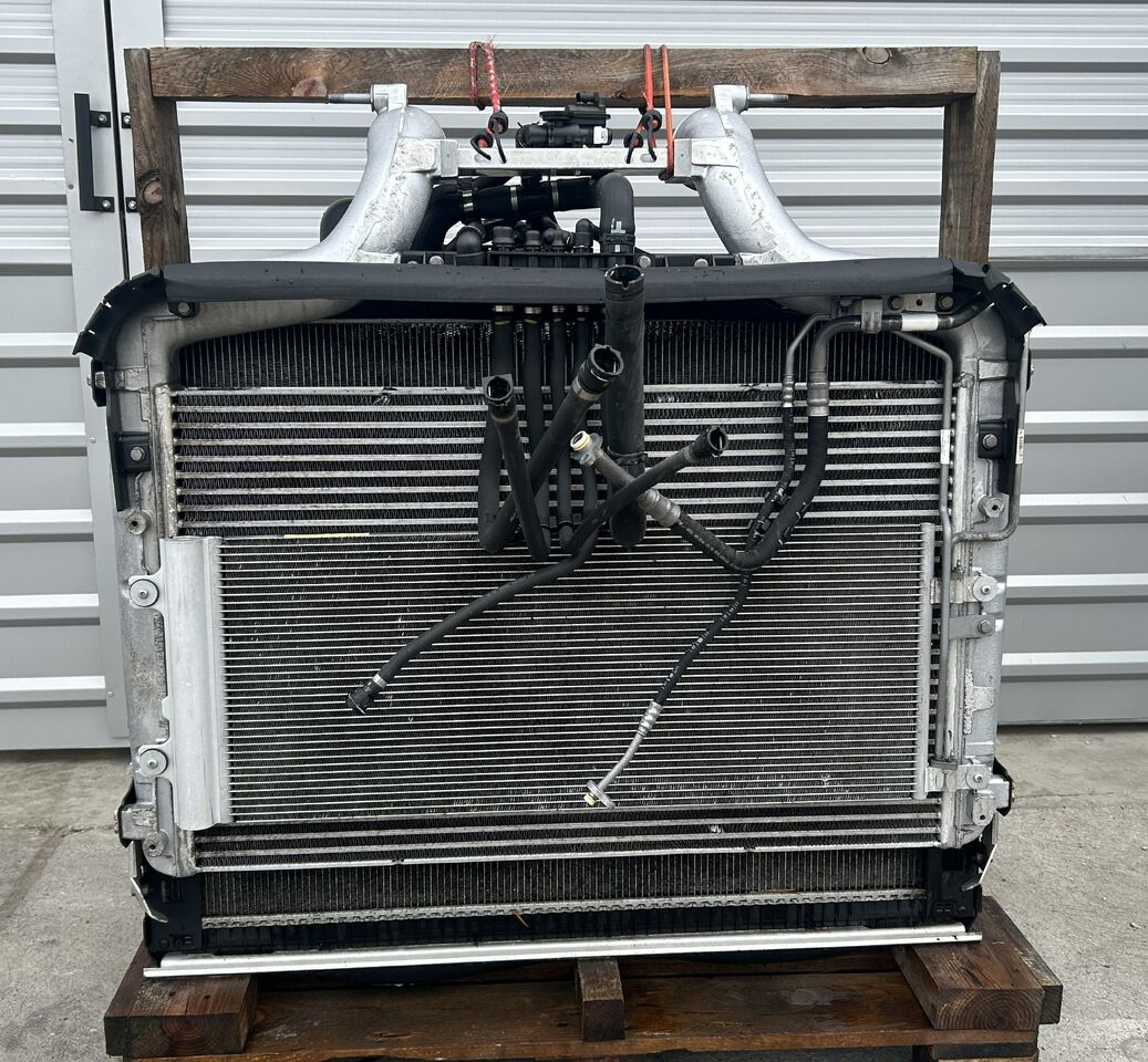 DAF XF 106 G2 / XG COMPLETE RADIATOR KIT - Радиатор: фото 1 DAF XF 106 G2 / XG COMPLETE RADIATOR KIT - Радиатор: фото 1