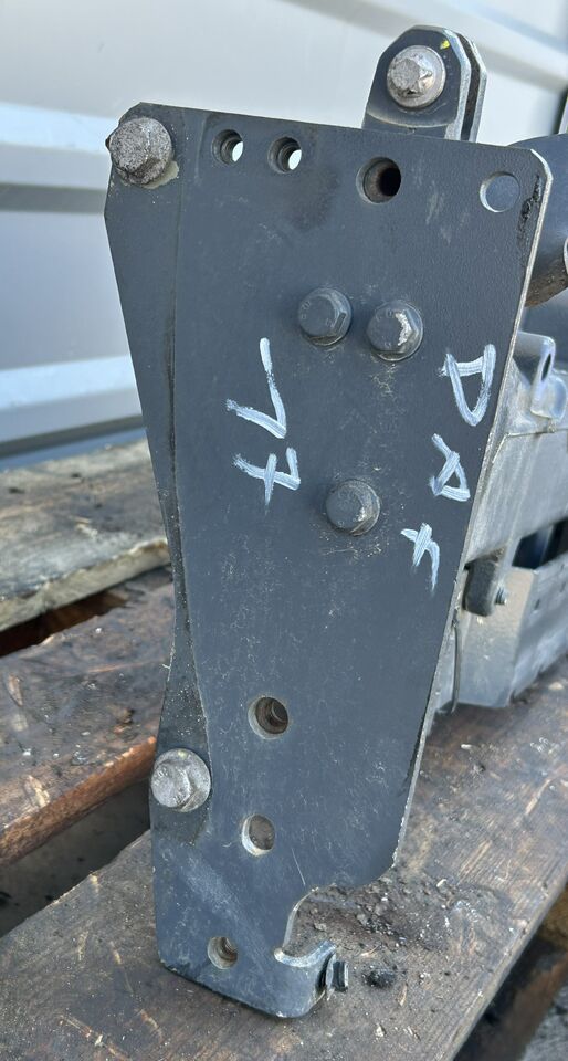 DAF XF 106 G2 / XG FRONT RIGHT FENDER SUPPORT - Крыло для Грузовиков: фото 5 DAF XF 106 G2 / XG FRONT RIGHT FENDER SUPPORT - Крыло для Грузовиков: фото 5
