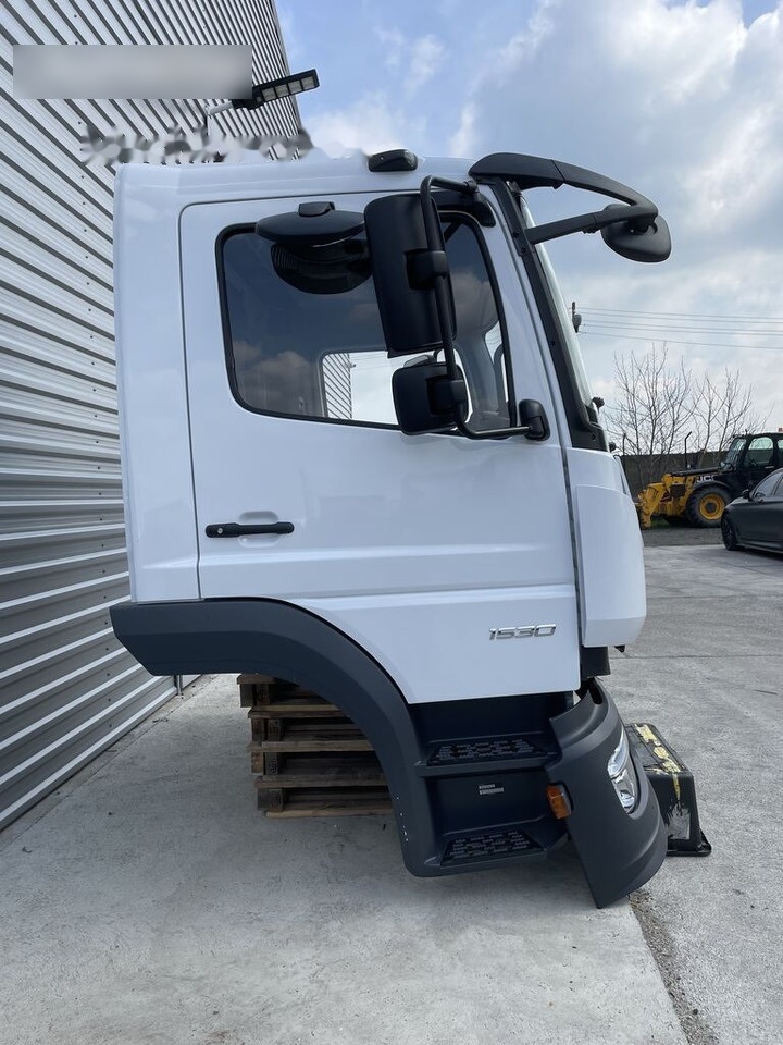 FRONT BUMPER COMPLETE EXTRA COST 700EU Mercedes-Benz ATEGO S-cab ClassicSpace, 2.30 m 2023 Mercedes-Benz ATEGO truck - Кабина для Грузовиков: фото 3 FRONT BUMPER COMPLETE EXTRA COST 700EU Mercedes-Benz ATEGO S-cab ClassicSpace, 2.30 m 2023 Mercedes-Benz ATEGO truck - Кабина для Грузовиков: фото 3