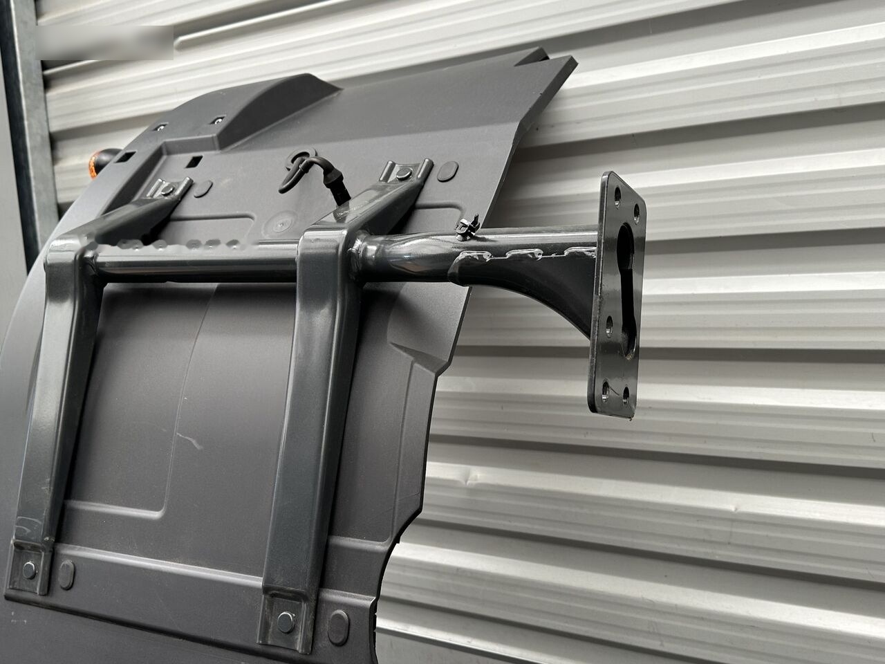 IVECO EUROCARGO 5801551258 - Крыло для Грузовиков: фото 3 IVECO EUROCARGO 5801551258 - Крыло для Грузовиков: фото 3