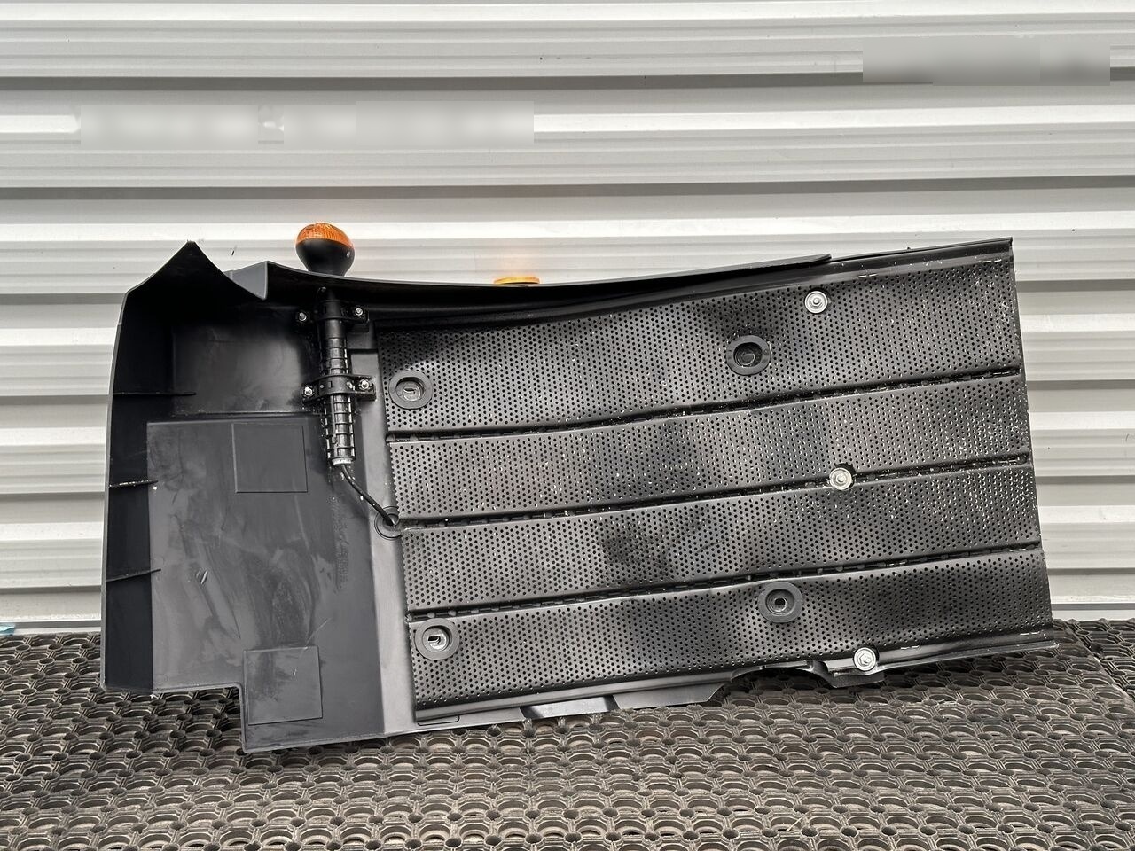 IVECO EUROCARGO 5801551258 - Крыло для Грузовиков: фото 2 IVECO EUROCARGO 5801551258 - Крыло для Грузовиков: фото 2