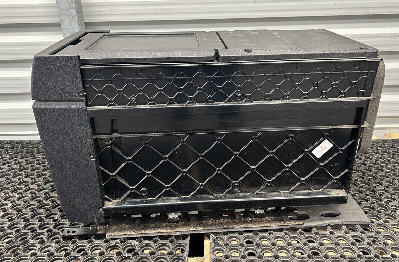 MERCEDES ACTROS MP4 REFRIGERATOR - Универсальная запчасть: фото 2 MERCEDES ACTROS MP4 REFRIGERATOR - Универсальная запчасть: фото 2