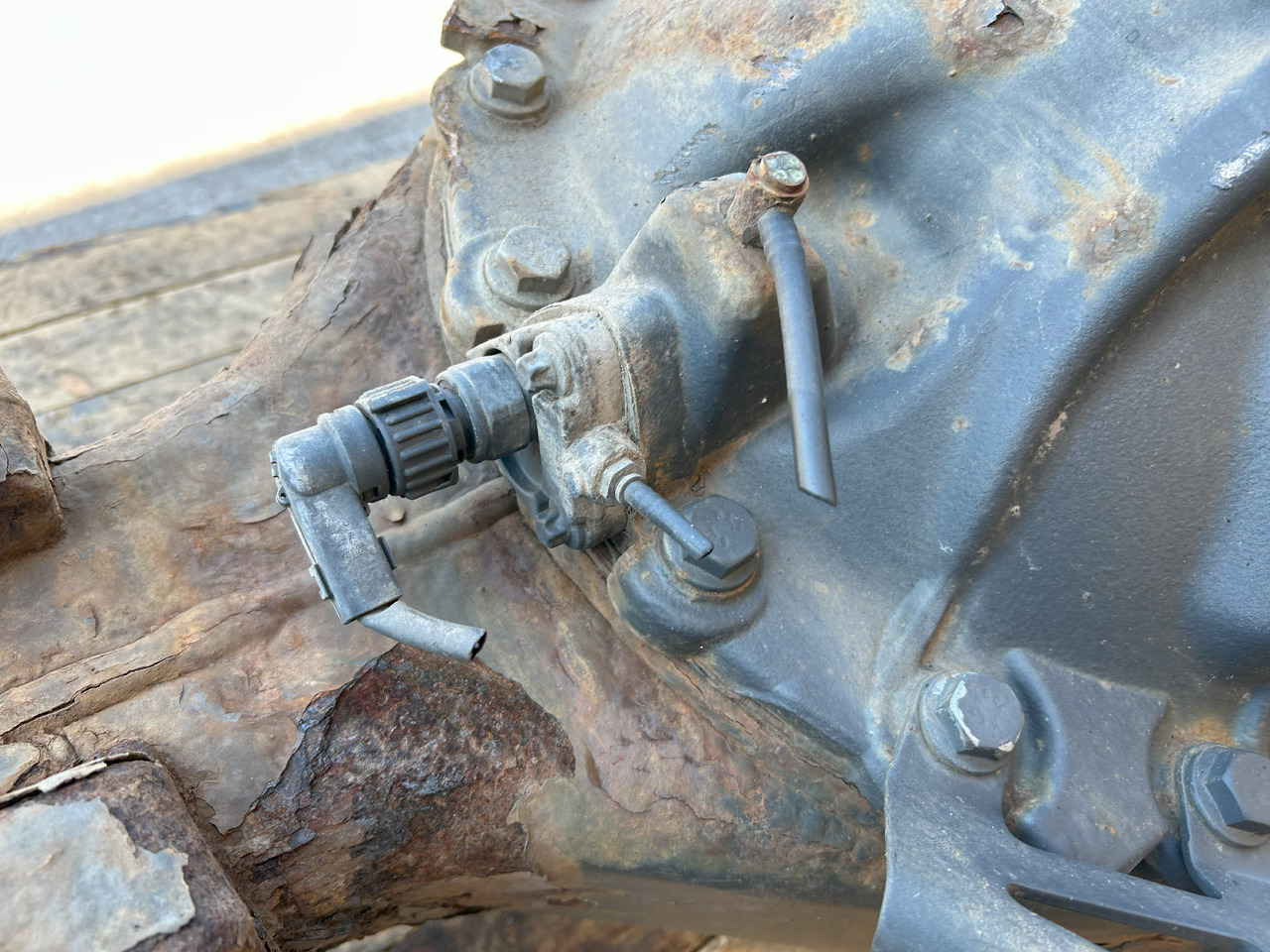 Задняя ось для Грузовиков MERCEDES AROCS MP4 AXLE + HUBS R440-13 2,611: фото 6