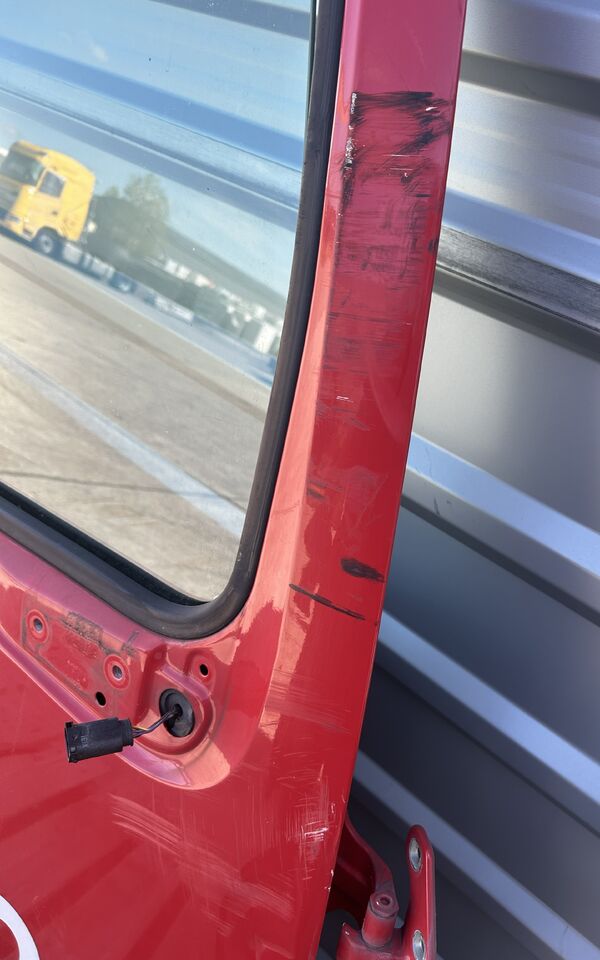 MERCEDES-BENZ ACTROS MP5 RIGHT DOOR - Дверь и запчасти: фото 3 MERCEDES-BENZ ACTROS MP5 RIGHT DOOR - Дверь и запчасти: фото 3