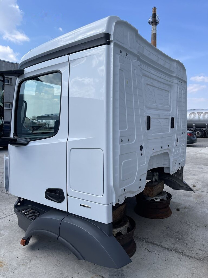 Mercedes-Benz ACTROS ANTOS AROCS Fahrerhaus Cabine 170mm truck - Кабина для Грузовиков: фото 5 Mercedes-Benz ACTROS ANTOS AROCS Fahrerhaus Cabine 170mm truck - Кабина для Грузовиков: фото 5