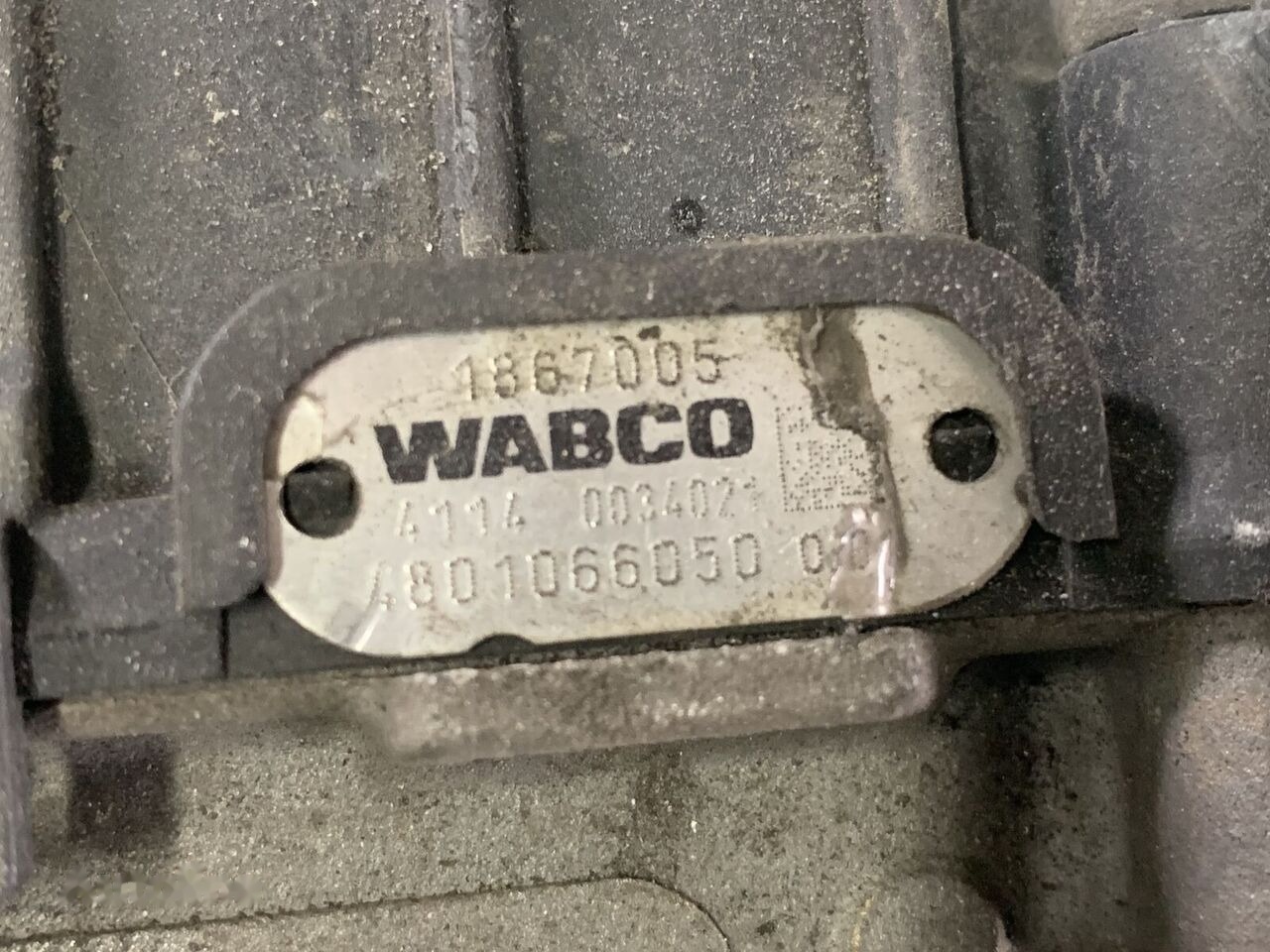 WABCO XF 106 EBS 1867005 DAF XF 106 truck - Тормозной клапан для Грузовиков: фото 2 WABCO XF 106 EBS 1867005 DAF XF 106 truck - Тормозной клапан для Грузовиков: фото 2