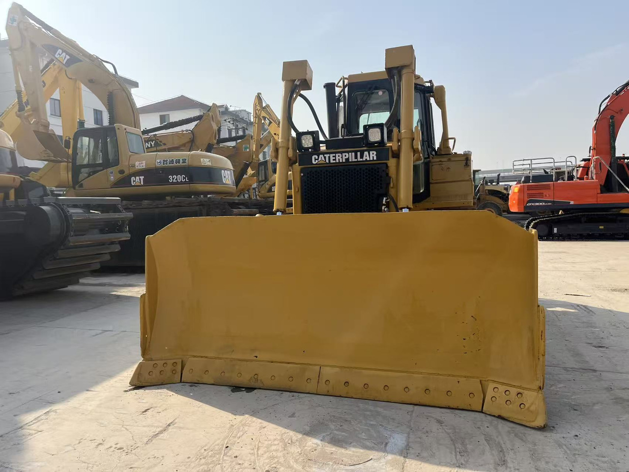 CAT D6R2 XL - Бульдозер: фото 3 CAT D6R2 XL - Бульдозер: фото 3