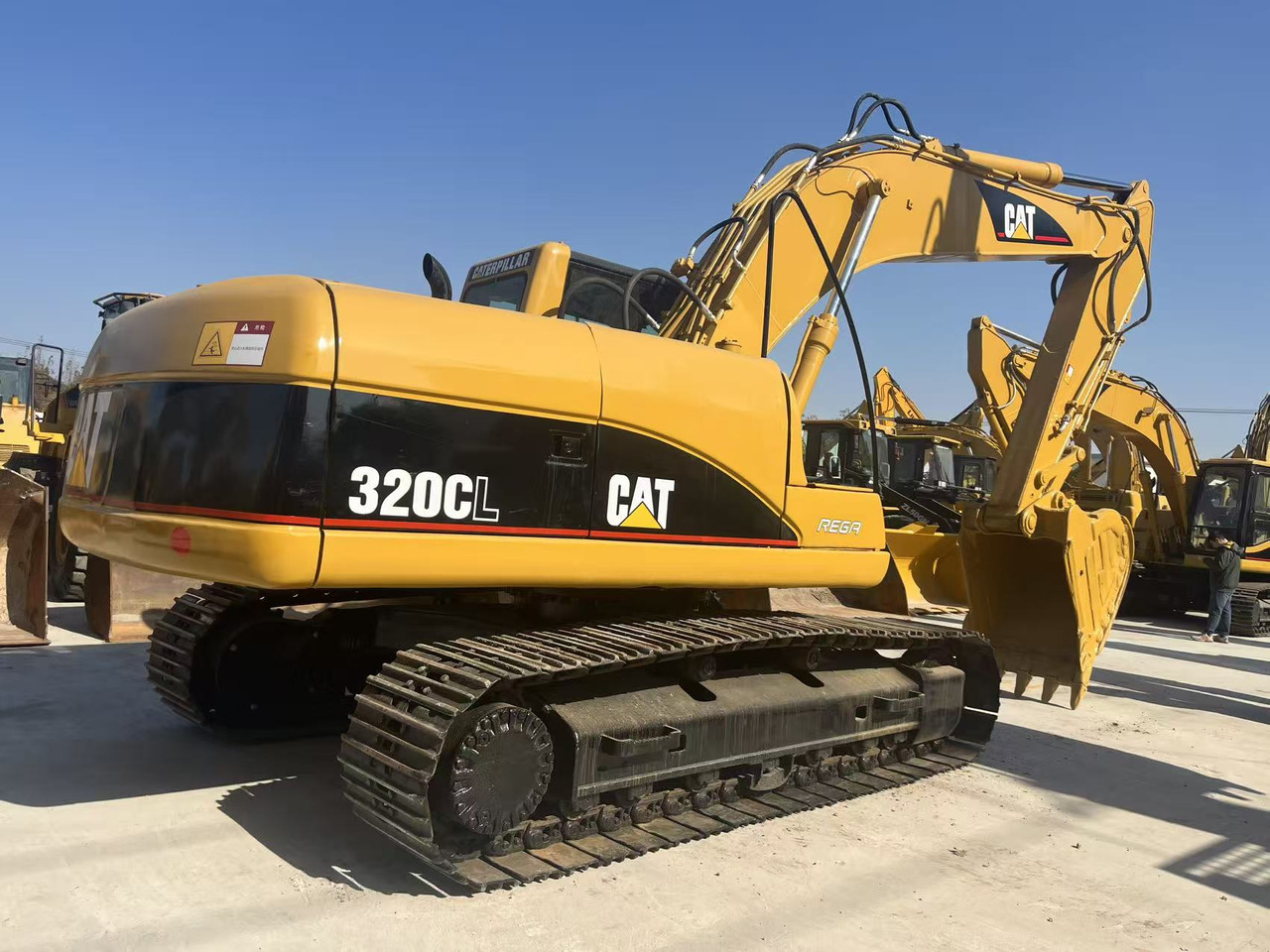 CATERPILLAR CAT 320CL Excavator Caterpillar 3066E Engine 600N·m Max Torque 158hp Gross Power - Гусеничный экскаватор: фото 2 CATERPILLAR CAT 320CL Excavator Caterpillar 3066E Engine 600N·m Max Torque 158hp Gross Power - Гусеничный экскаватор: фото 2