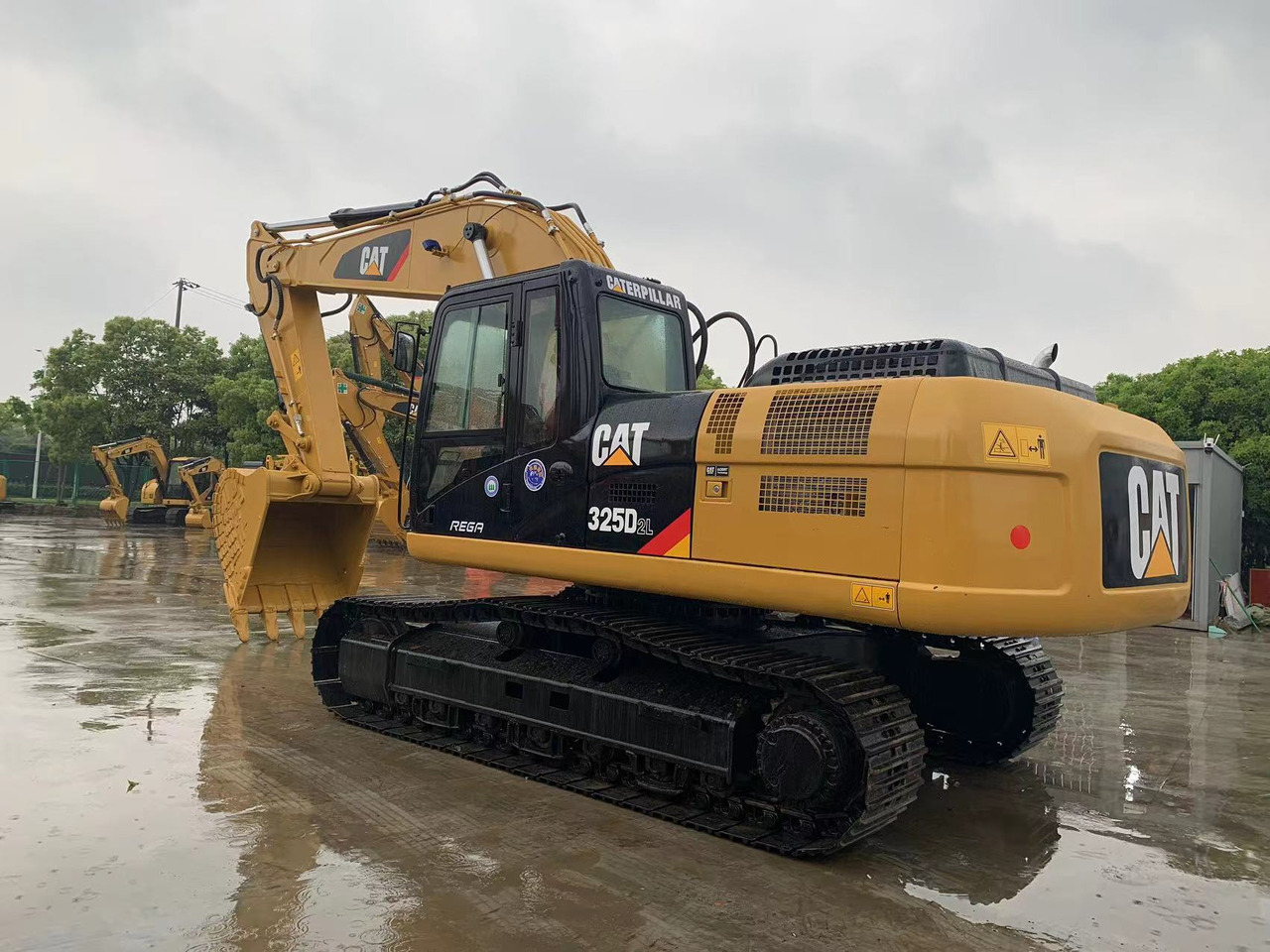 Caterpillar Construction Machine 25 ton Excavator CAT 325D, 325CL, 325BL - Гусеничный экскаватор: фото 1 Caterpillar Construction Machine 25 ton Excavator CAT 325D, 325CL, 325BL - Гусеничный экскаватор: фото 1