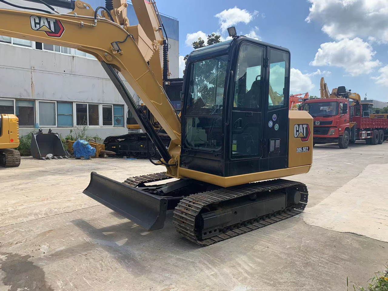 Caterpillar Secondhand Excavator CAT 305.5E2 - Гусеничный экскаватор: фото 5 Caterpillar Secondhand Excavator CAT 305.5E2 - Гусеничный экскаватор: фото 5