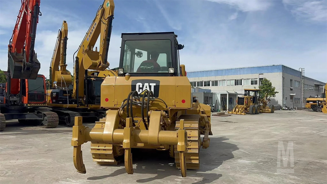 Caterpillar Tracked Tractor Secondhand CAT D6G, D6D Crawler Bulldozer - Бульдозер: фото 4 Caterpillar Tracked Tractor Secondhand CAT D6G, D6D Crawler Bulldozer - Бульдозер: фото 4