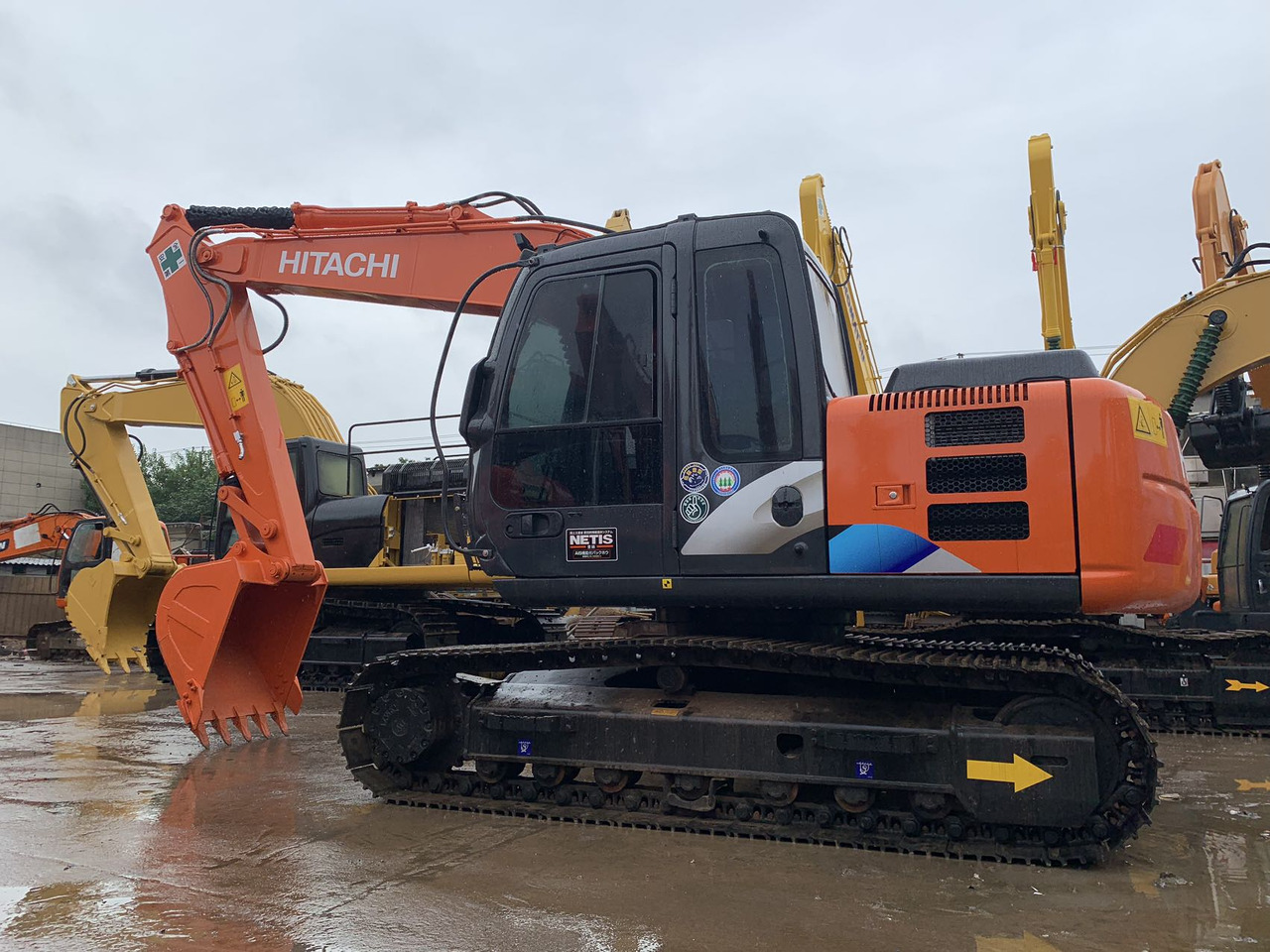 Hitachi ZX130, ZX120 Tracked Excavator Japan Origin - Гусеничный экскаватор: фото 5 Hitachi ZX130, ZX120 Tracked Excavator Japan Origin - Гусеничный экскаватор: фото 5