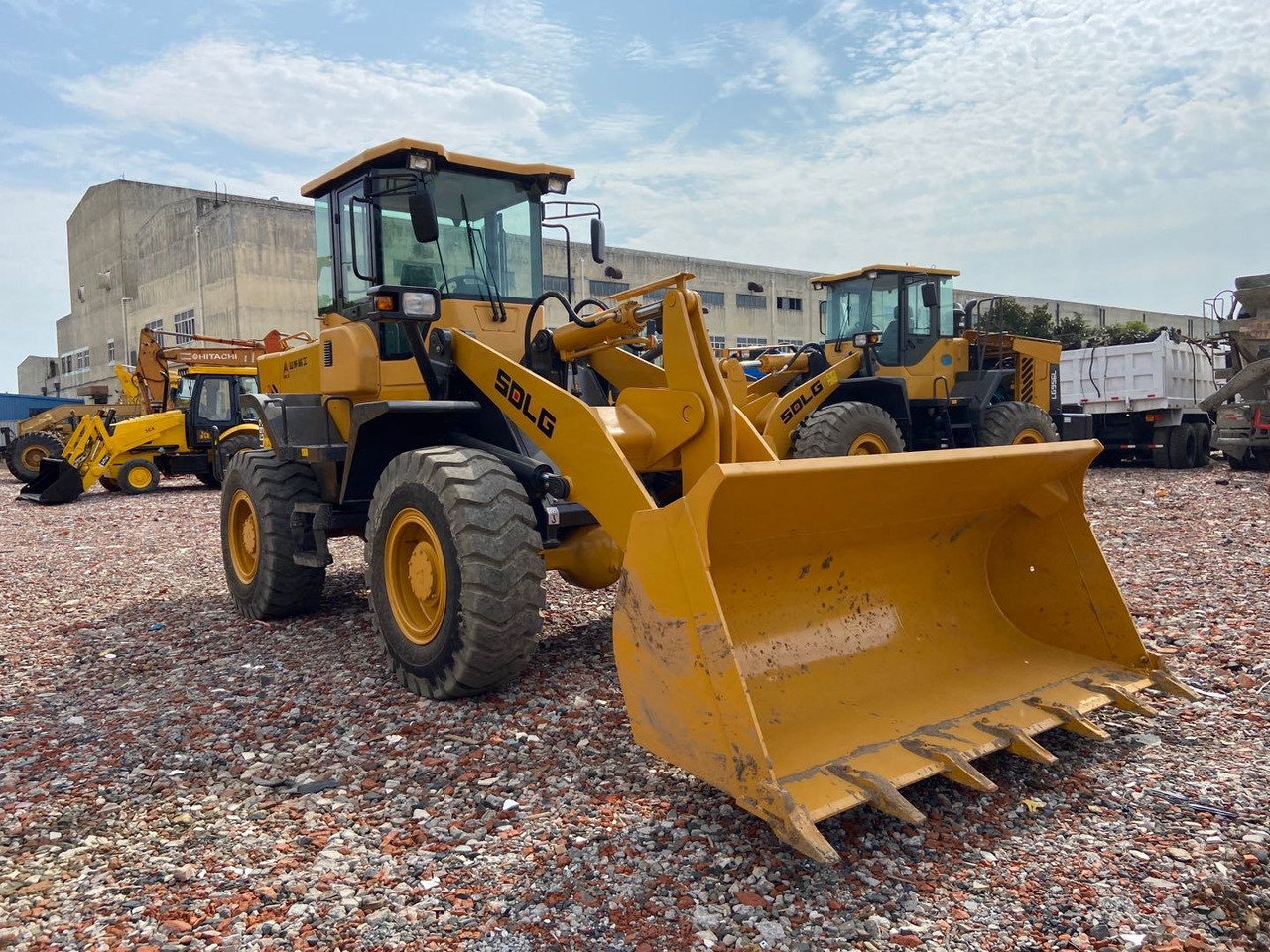 SDLG Used Wheel Loader SDLG 936L Weichai WP6G175E331 Engine 6.75L Displacement - Колёсный погрузчик: фото 2 SDLG Used Wheel Loader SDLG 936L Weichai WP6G175E331 Engine 6.75L Displacement - Колёсный погрузчик: фото 2