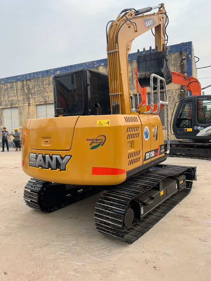 Sany Used Excavator Sany SY75C 7.38 Ton Isuzu 4LE2 Engine Mini Construction Digger - Мини-экскаватор: фото 3 Sany Used Excavator Sany SY75C 7.38 Ton Isuzu 4LE2 Engine Mini Construction Digger - Мини-экскаватор: фото 3