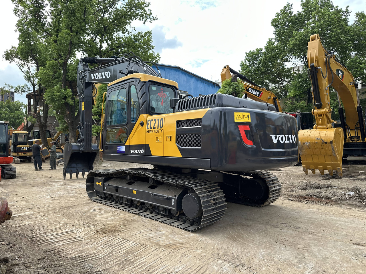 Volvo Used Excavator for Sale Volvo EC210 | Reliable 21-Ton Construction Machine - Гусеничный экскаватор: фото 1 Volvo Used Excavator for Sale Volvo EC210 | Reliable 21-Ton Construction Machine - Гусеничный экскаватор: фото 1