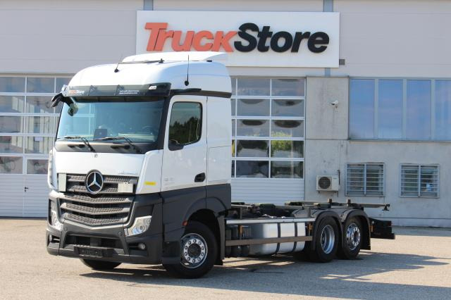 Mercedes-Benz Actros 2545 - Грузовик-контейнеровоз/ Сменный кузов: фото 1 Mercedes-Benz Actros 2545 - Грузовик-контейнеровоз/ Сменный кузов: фото 1