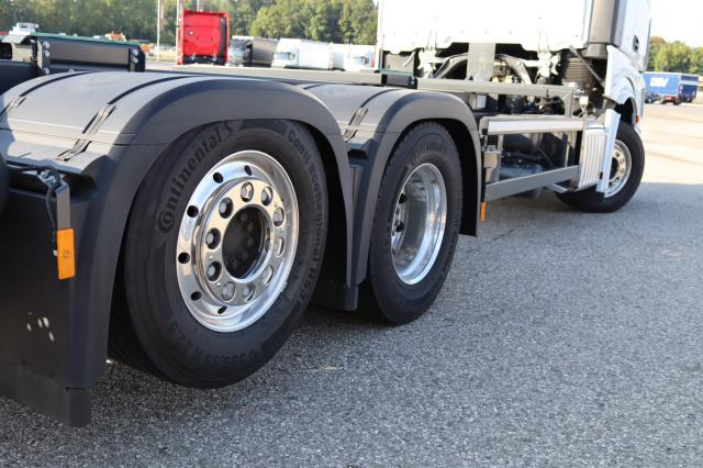 Mercedes-Benz Actros 2563LL WECHSELSILO - Грузовик-контейнеровоз/ Сменный кузов: фото 5 Mercedes-Benz Actros 2563LL WECHSELSILO - Грузовик-контейнеровоз/ Сменный кузов: фото 5