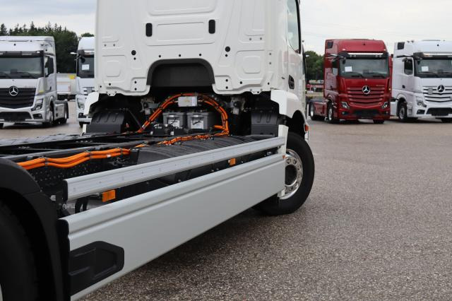 Mercedes-Benz eActros 300 L - Грузовик-шасси: фото 5 Mercedes-Benz eActros 300 L - Грузовик-шасси: фото 5