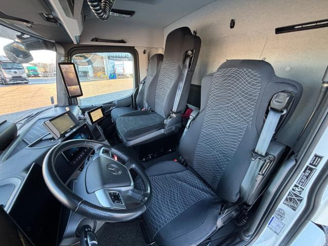 Мусоровоз для транспортировки мусора Mercedes-Benz eActros 300LL MÜLLPRESSER: фото 10 Мусоровоз для транспортировки мусора Mercedes-Benz eActros 300LL MÜLLPRESSER: фото 10