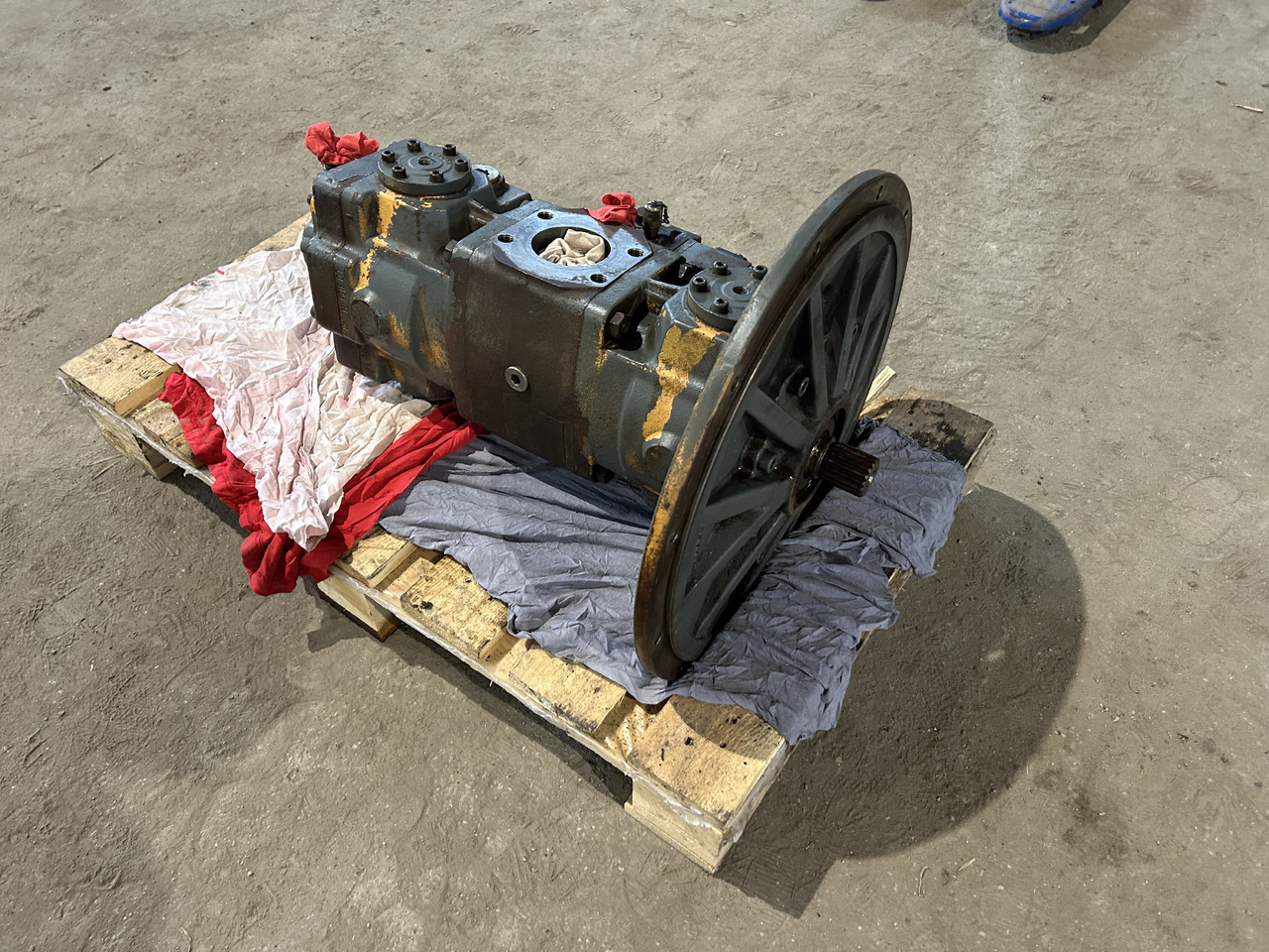 LIEBHERR LPVD100 - Гидравлический насос для Экскаваторов: фото 3 LIEBHERR LPVD100 - Гидравлический насос для Экскаваторов: фото 3