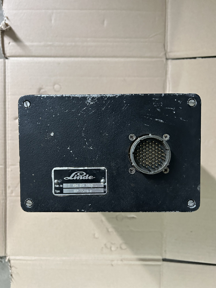 Linde CEP 10/11 Z - Блок управления для Бульдозеров: фото 2 Linde CEP 10/11 Z - Блок управления для Бульдозеров: фото 2
