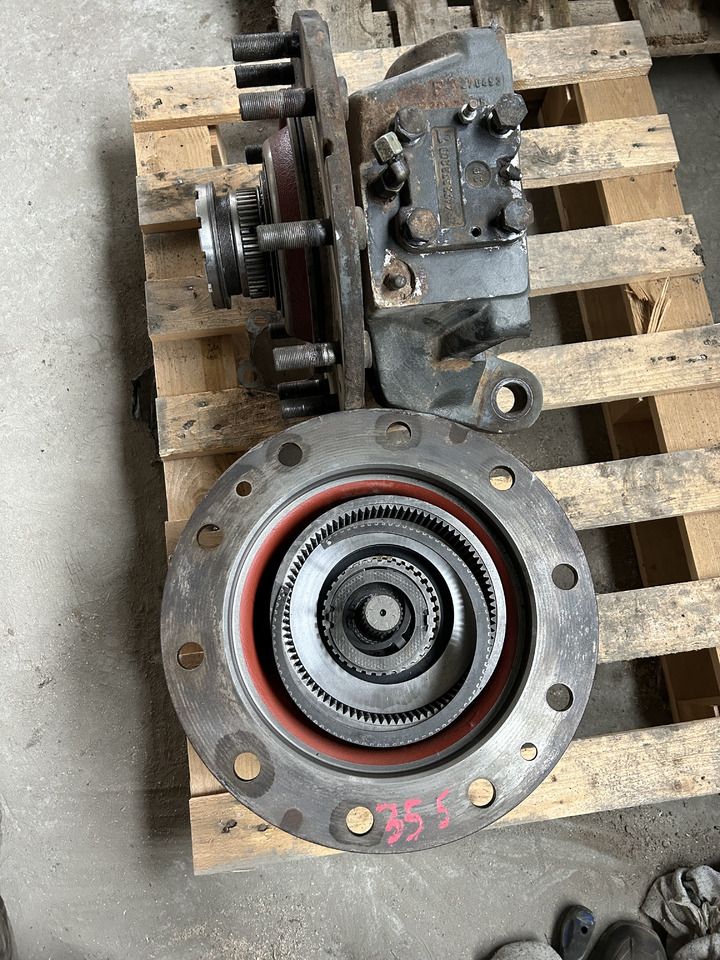 ZF APL-B355 - Бортовой редуктор для Колёсных экскаваторов: фото 1 ZF APL-B355 - Бортовой редуктор для Колёсных экскаваторов: фото 1