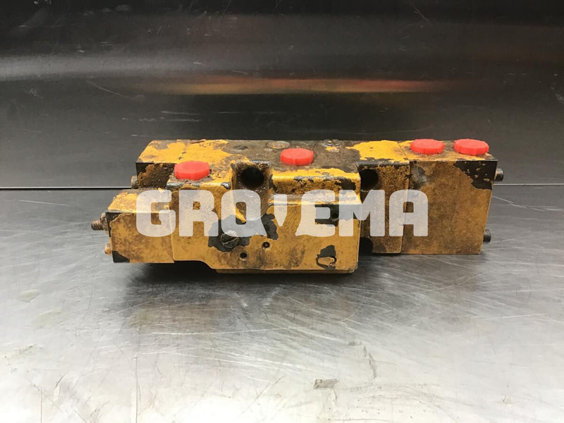 Liebherr A944 Li / A944B Li - Клапан: фото 1 Liebherr A944 Li / A944B Li - Клапан: фото 1