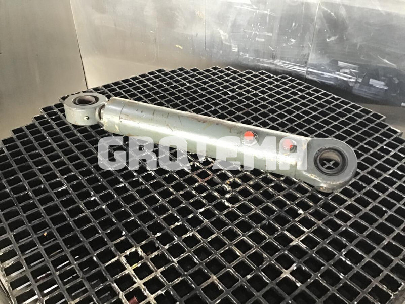 Liebherr A944C Li / A944 Li - Гидравлический цилиндр: фото 1 Liebherr A944C Li / A944 Li - Гидравлический цилиндр: фото 1