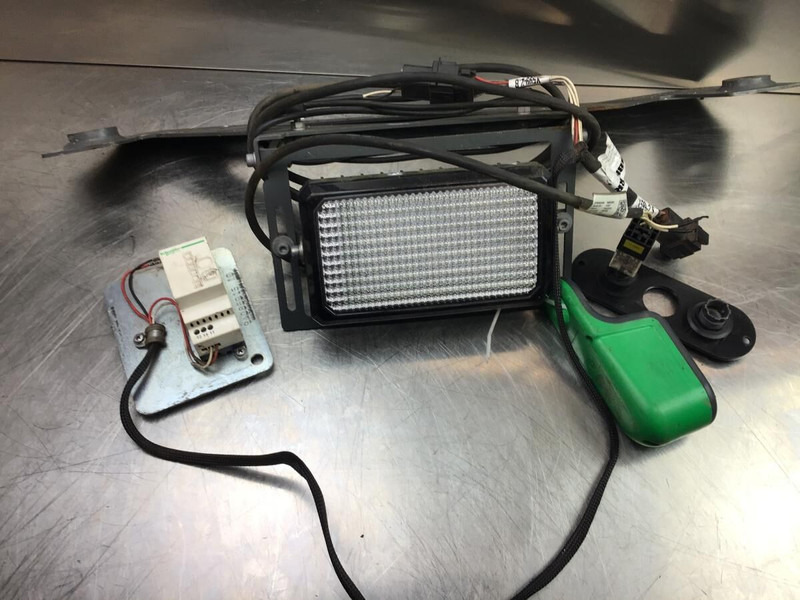 Liebherr Acces Light - Свет/ Освещение: фото 2 Liebherr Acces Light - Свет/ Освещение: фото 2