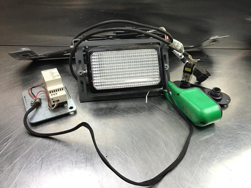 Liebherr Acces Light - Свет/ Освещение: фото 1 Liebherr Acces Light - Свет/ Освещение: фото 1